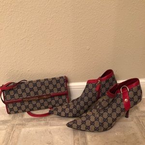 Matching Gucci shoes & purse